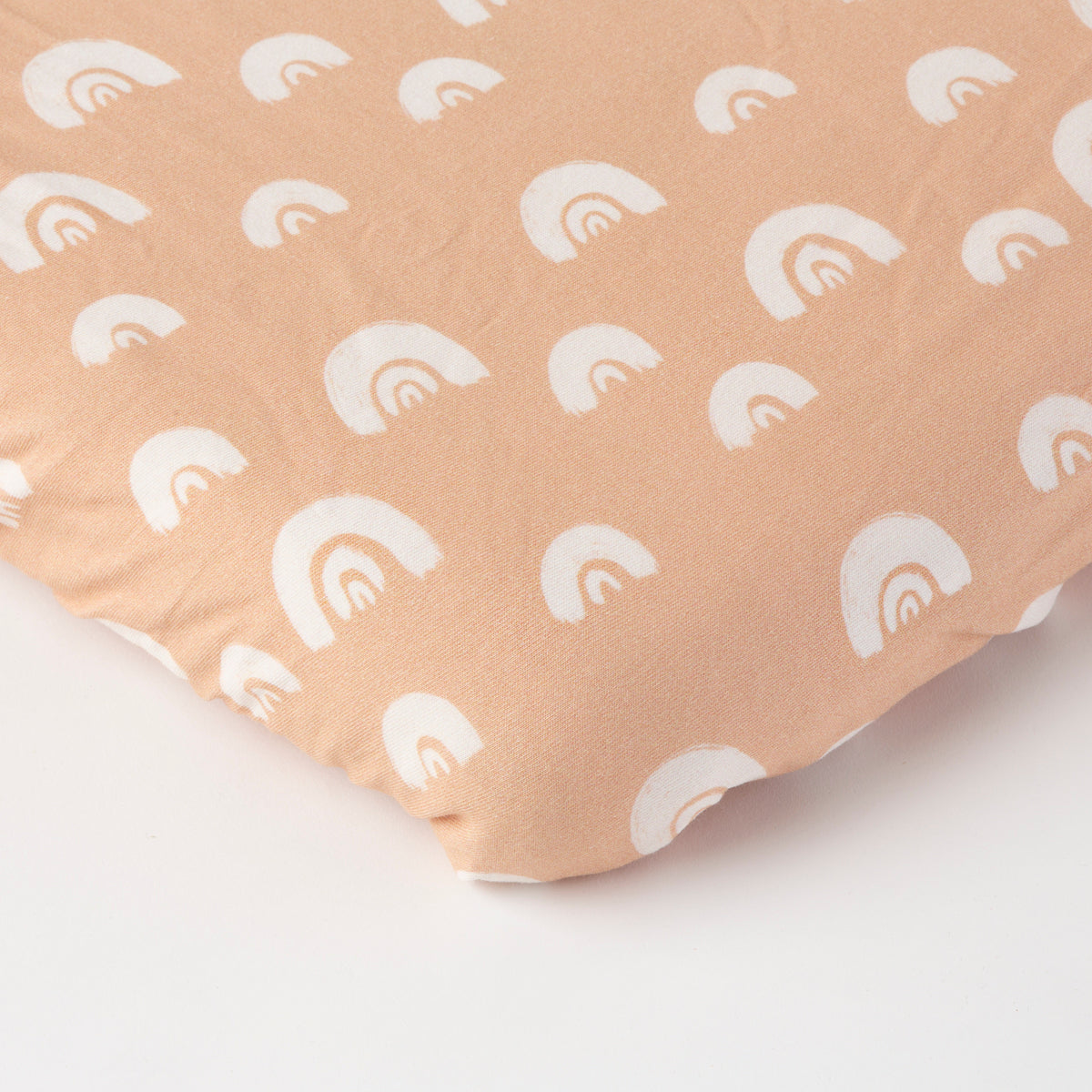drap housse beige orangé arc en ciel