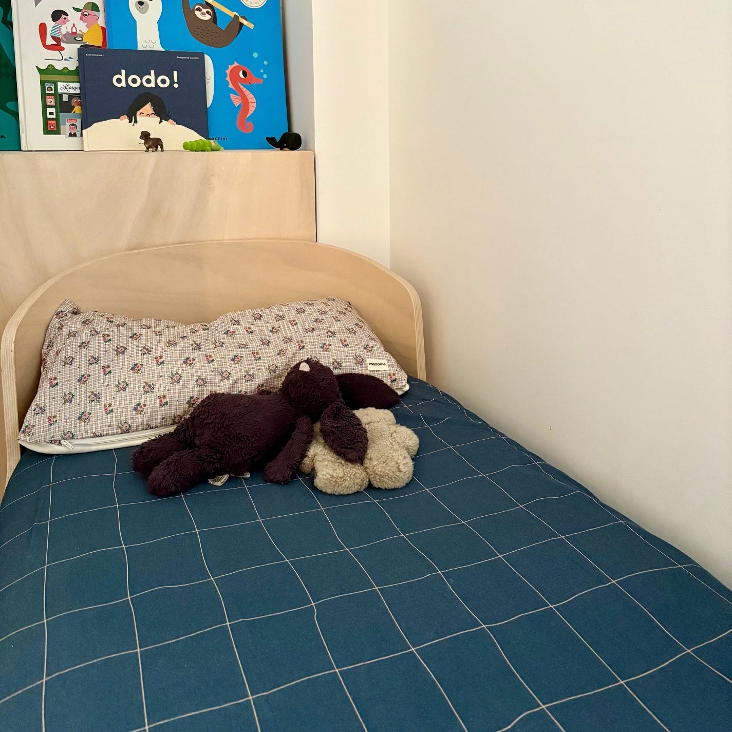 Love Apple Fitted Sheet