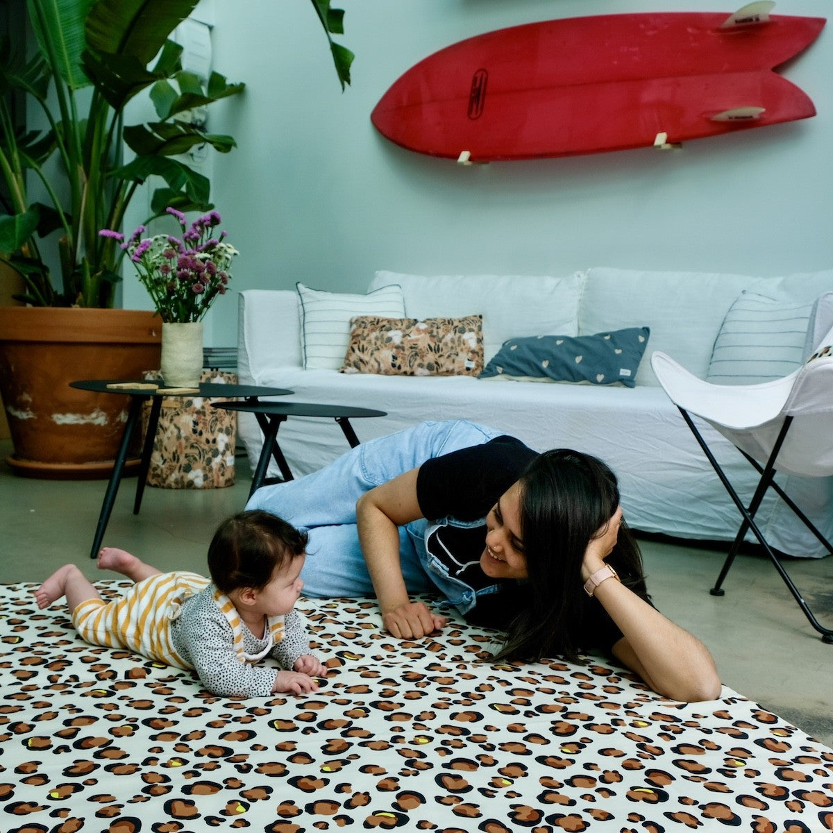 housse tapis de motricite léopard