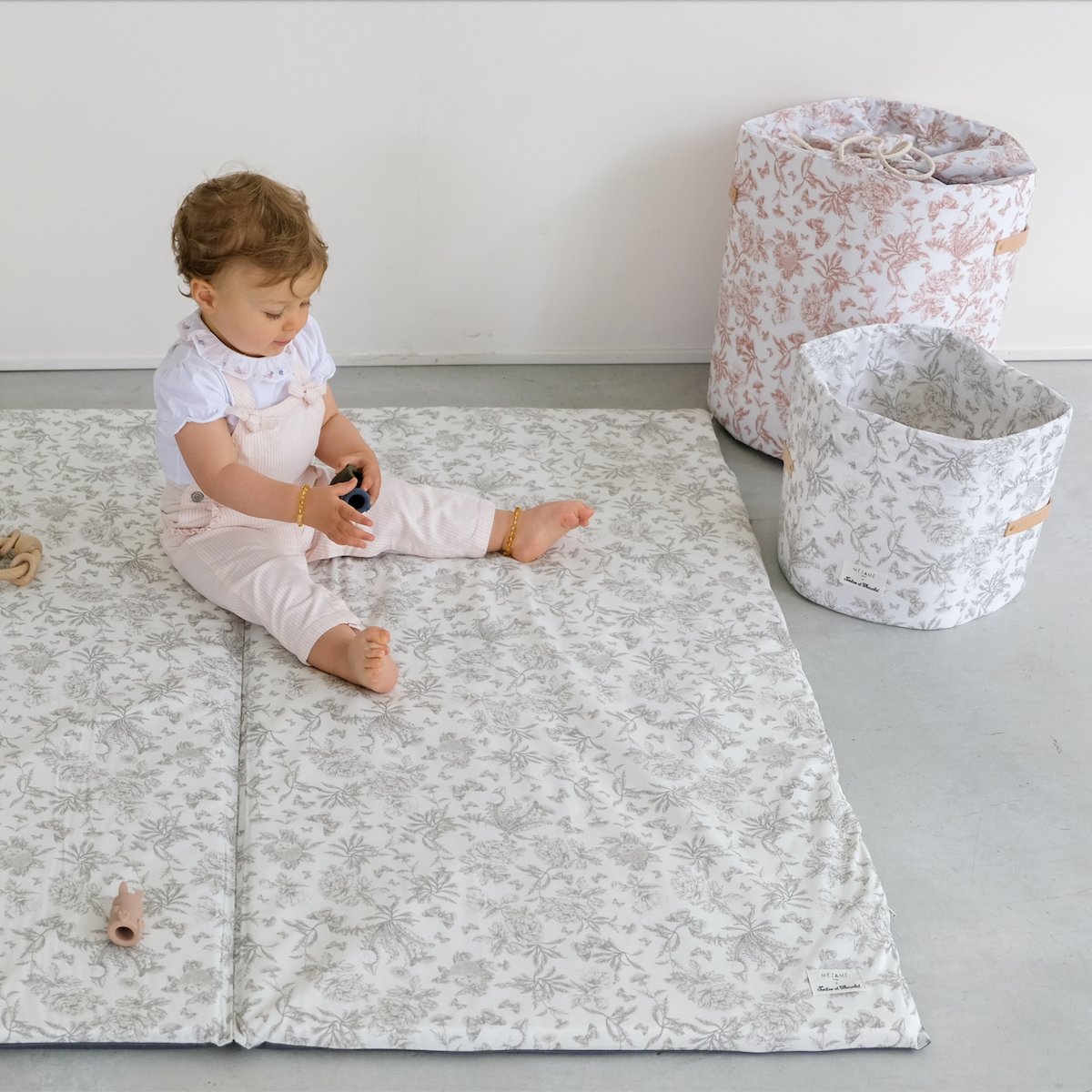 panier de rangement jeux grand format bebe enfant collaboration tartine&chocolat coloris rose