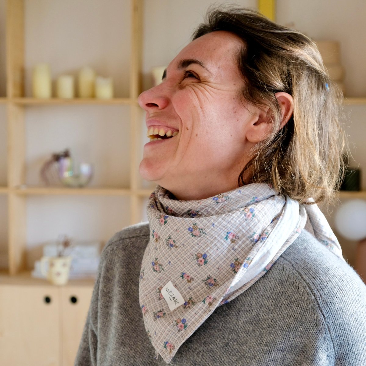 maxi lange gaze de coton motif carreaux et fleurs