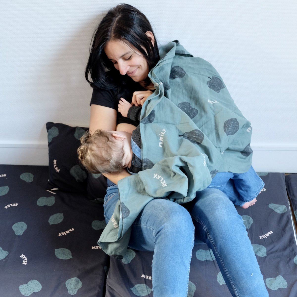 maxi lange indispensable maternite motif fruites vert