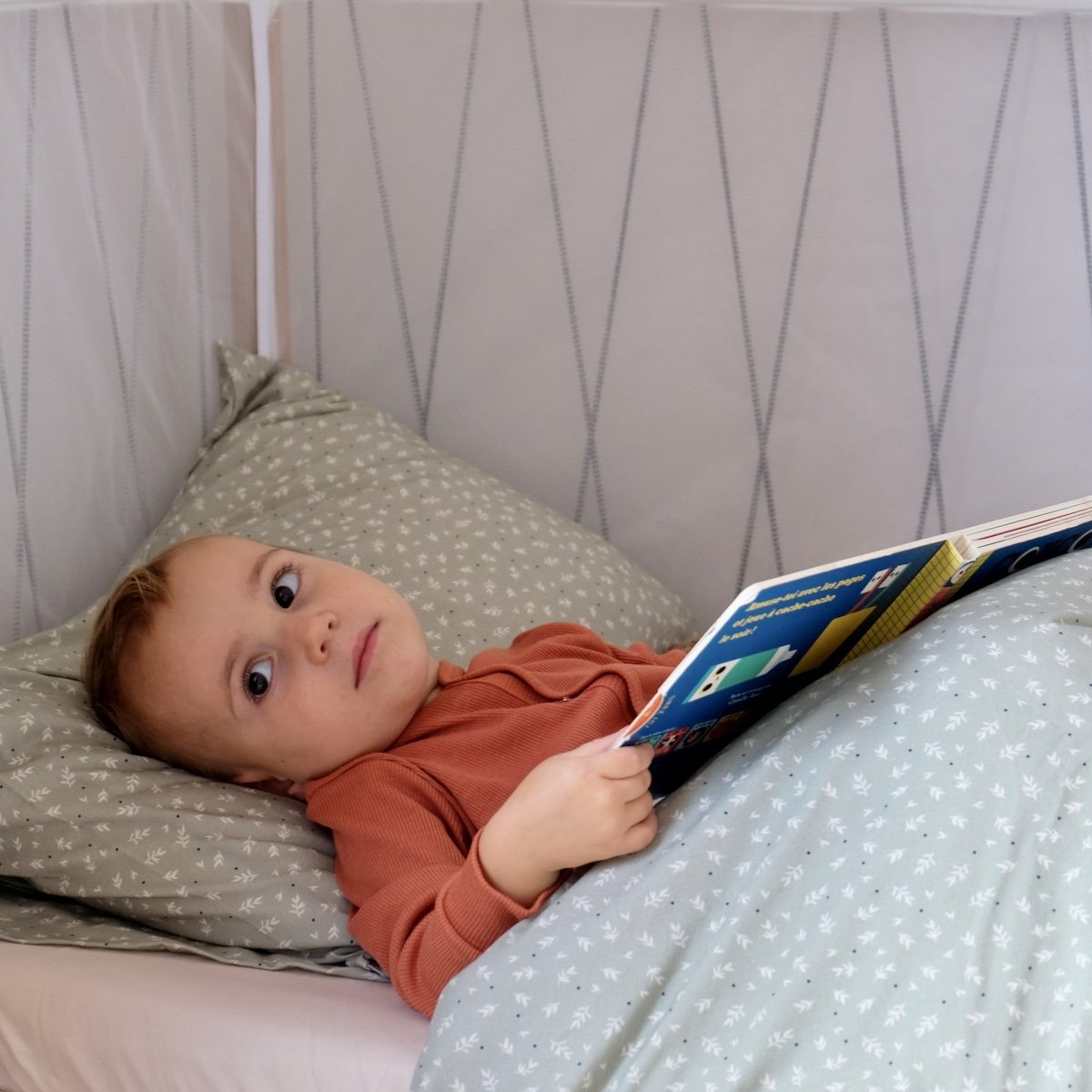 parure linge de lit bébé en jersey tout doux coloris sauge