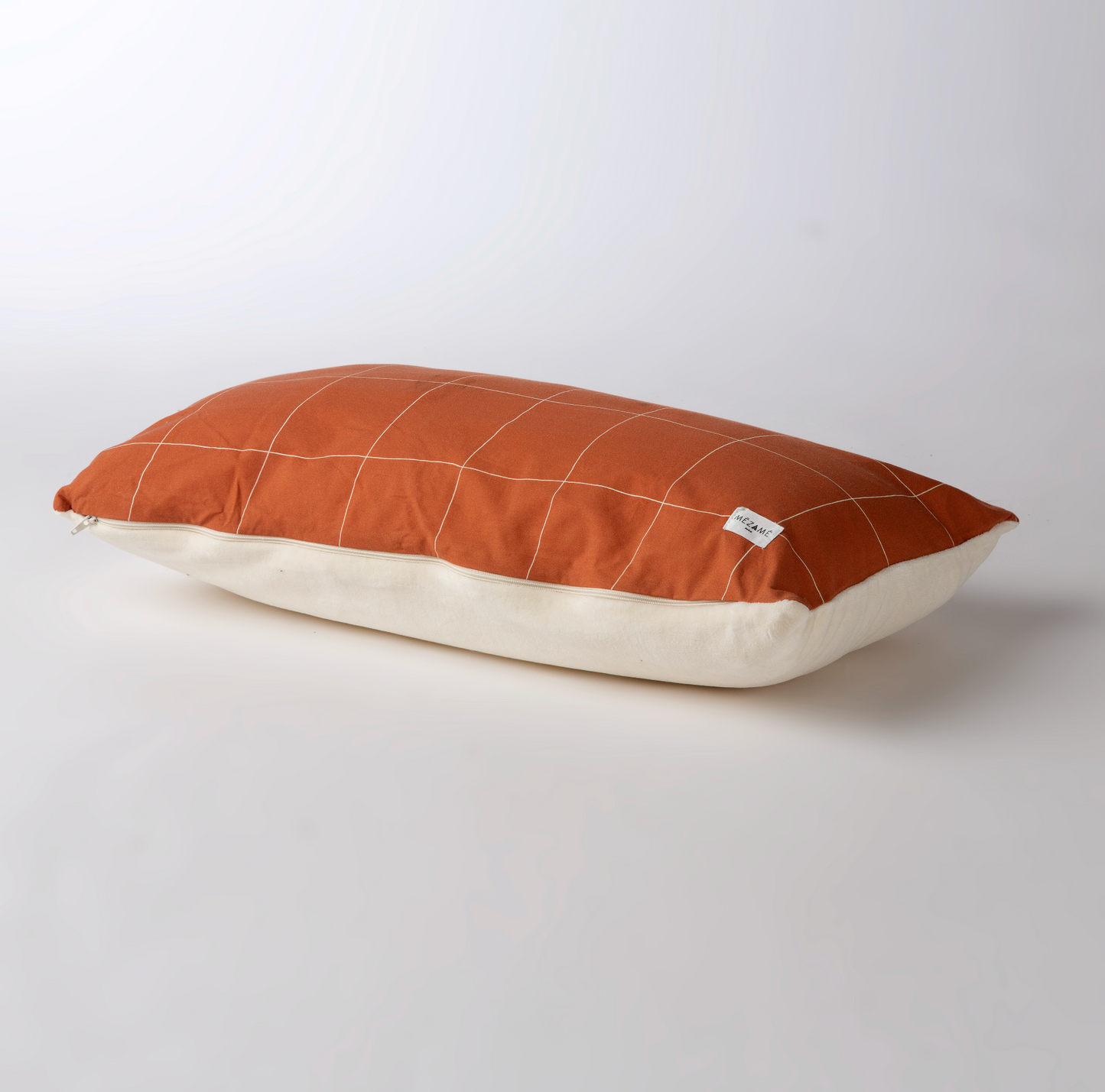 Cushion +One Moumoute