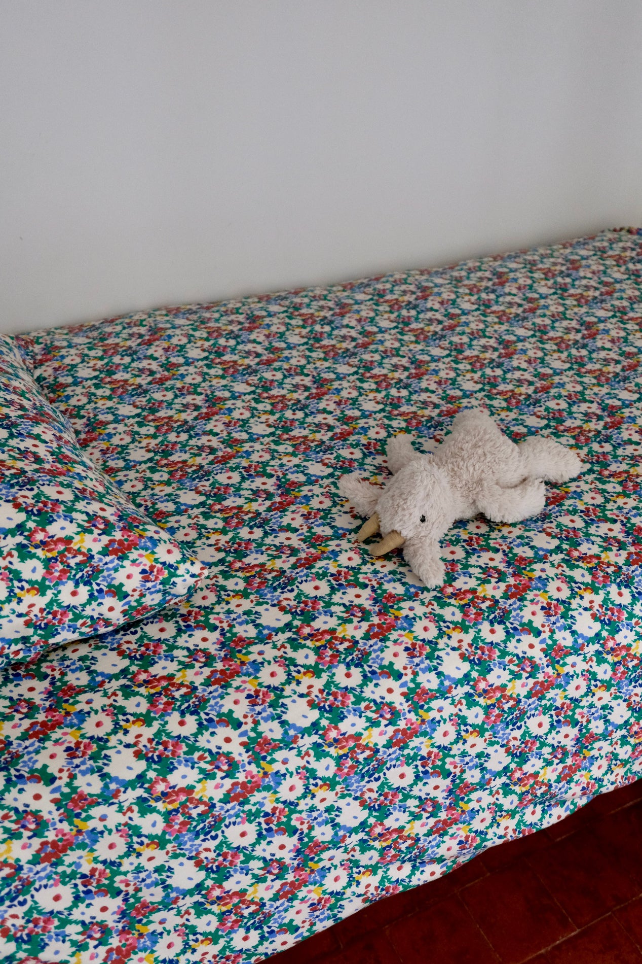 Folk bedding set