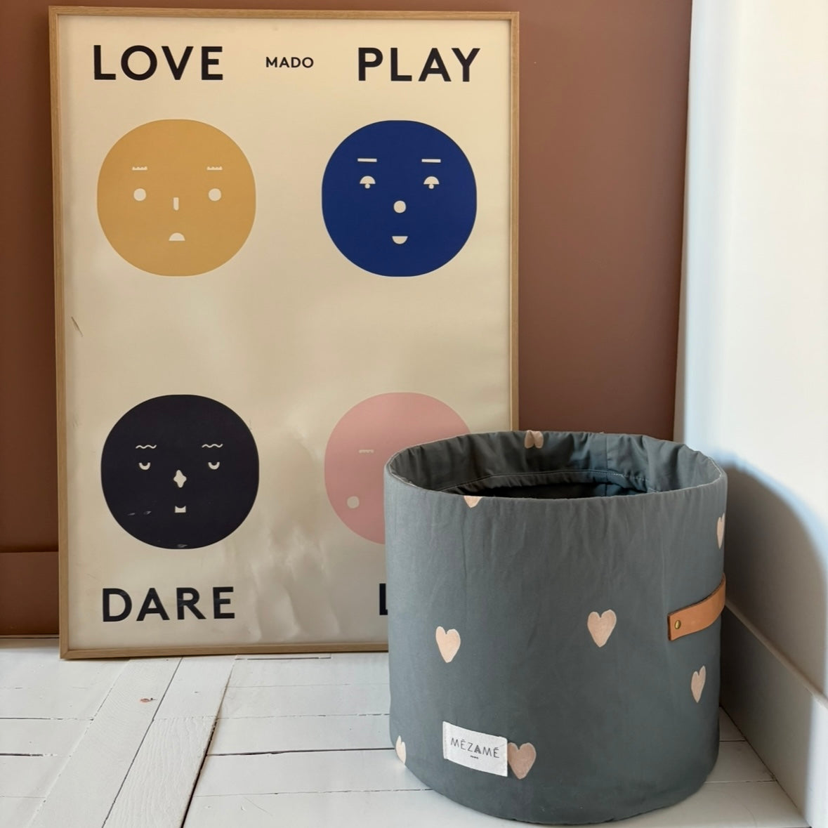 petit panier de rangement motif coeur gris 