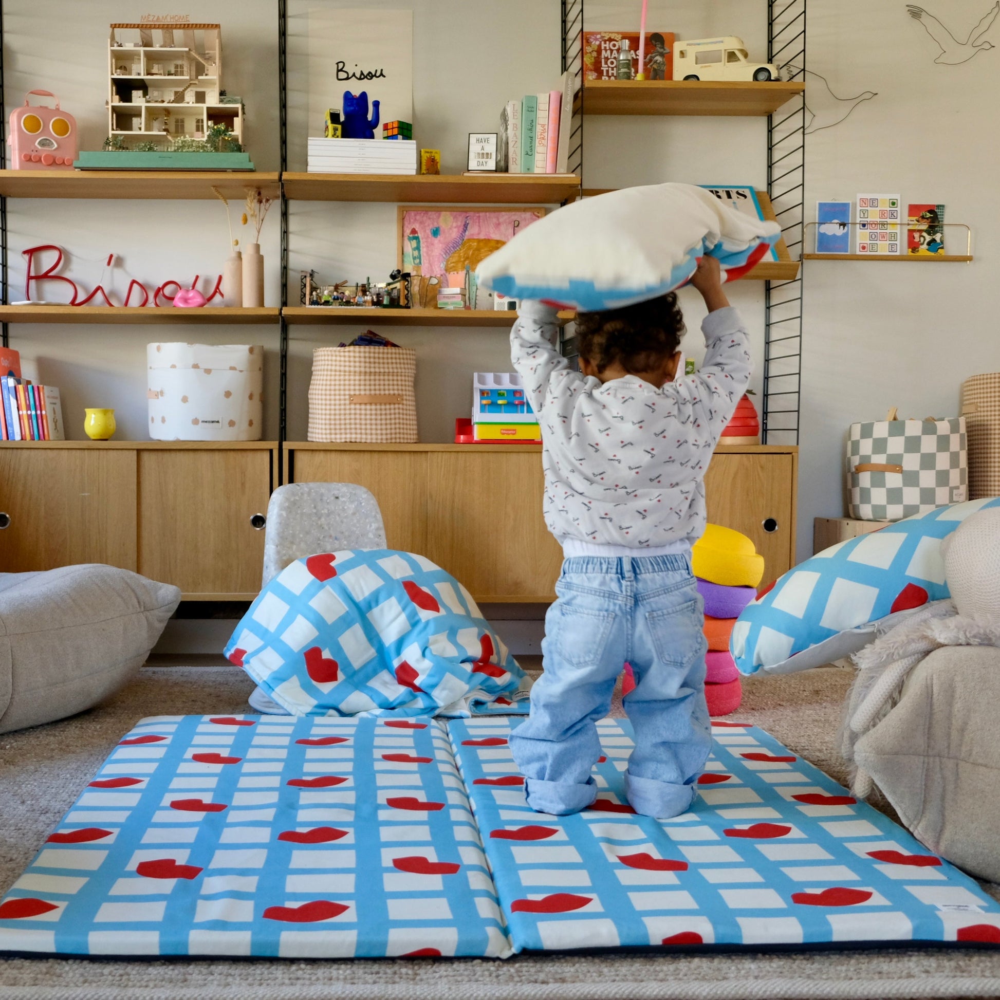 tapis d eveil motricite jeux temps calme psychomoteur collab mathilde cabanas motif coeur bouche