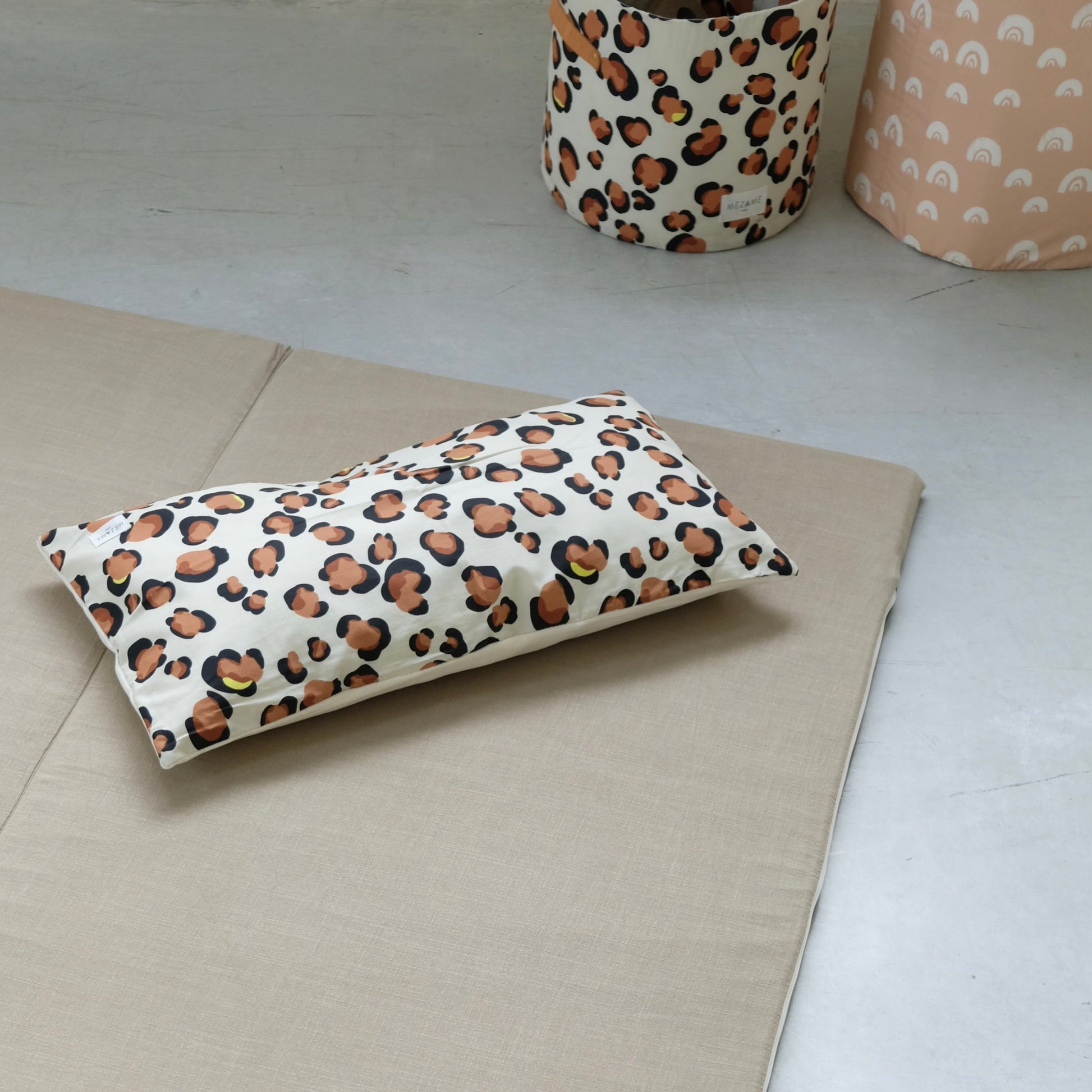 coussin mode tendance leopard