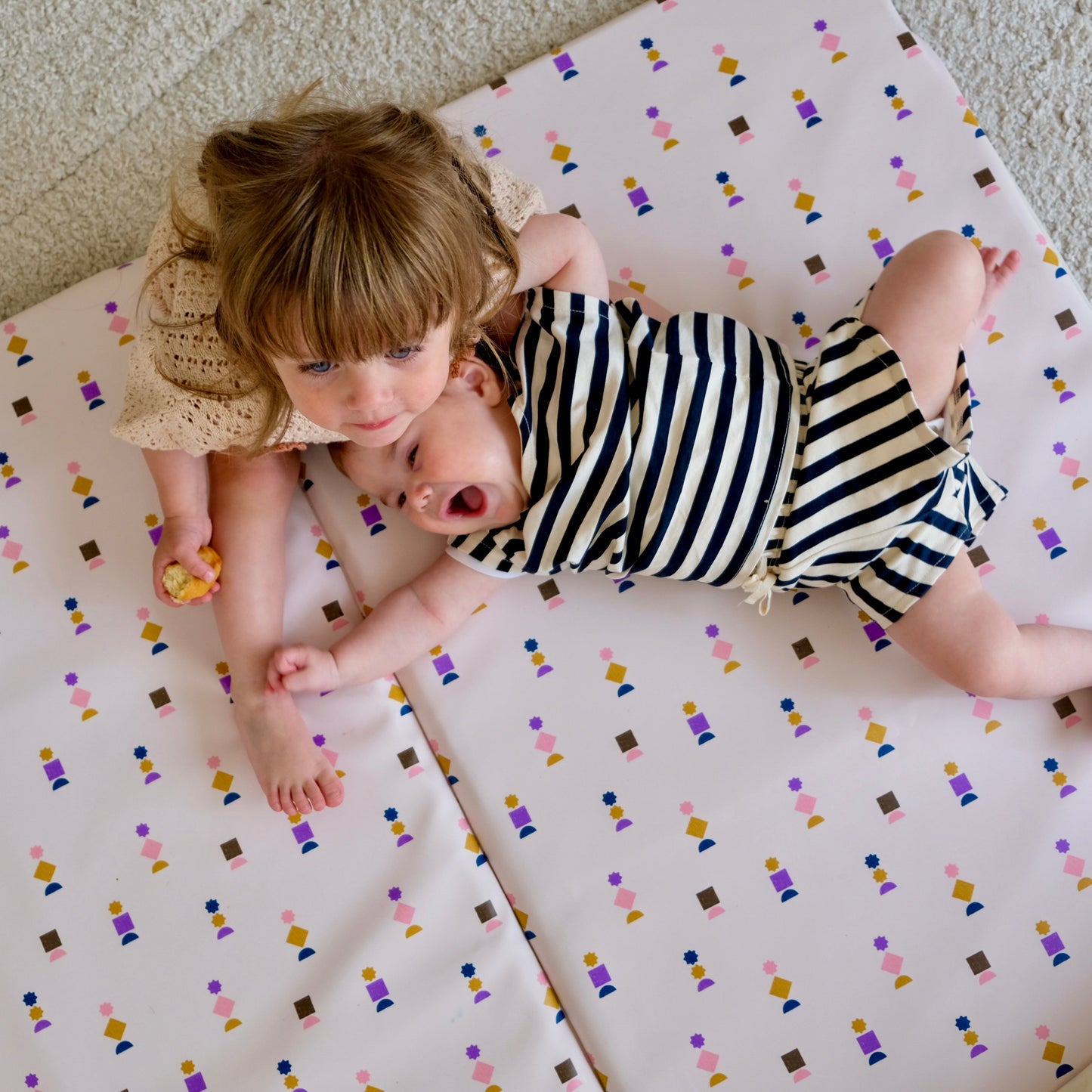 Sesame Waterproof Living Mat