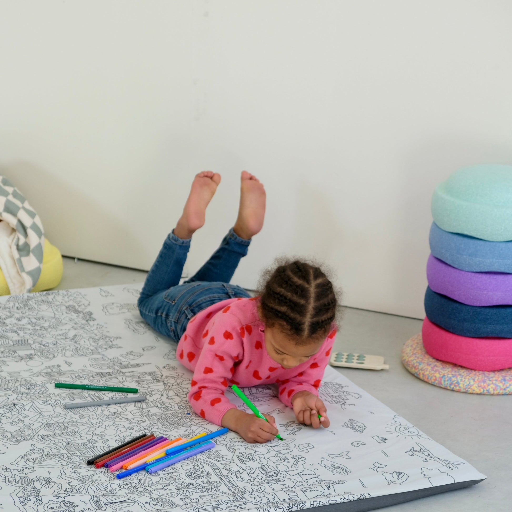 housse coloriage atlas à laver à enfiler pour tapis d eveil motricite activite bebe enfant lavable coloriage omy