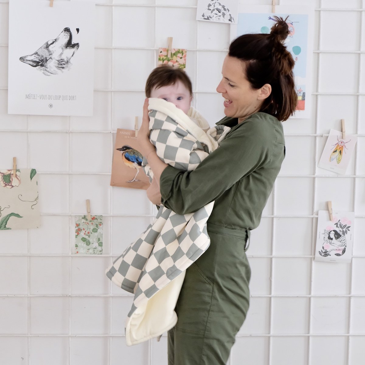 couverture enfant bébé toute douce motif damier vert