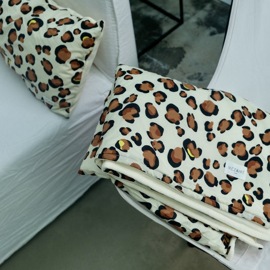 couverture toute douce motif leopard 