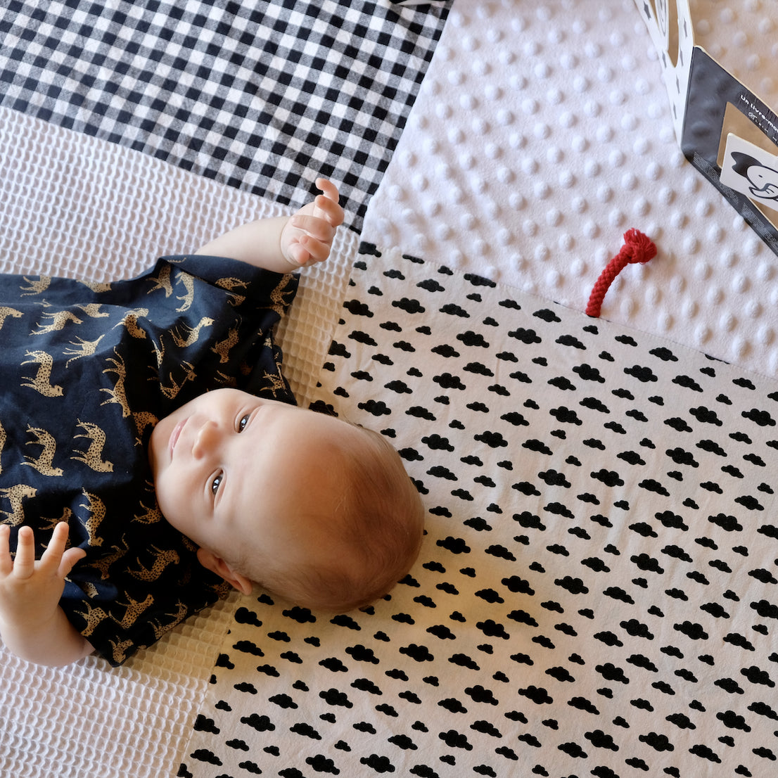 housse sensorielle à enfiler pour tapis d eveil motricite activite bebe enfant 