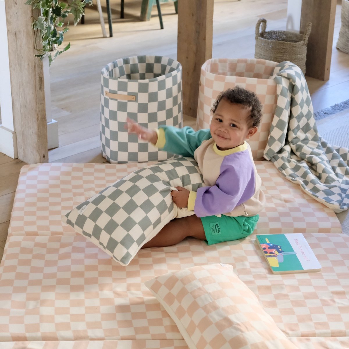 panier de rangement jouet chambre enfant grand format motif damier vert