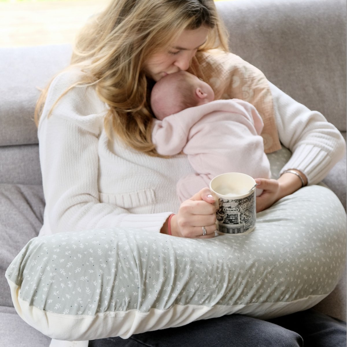 coussin  de maternite bébé maman en jersey tout doux coloris sauge