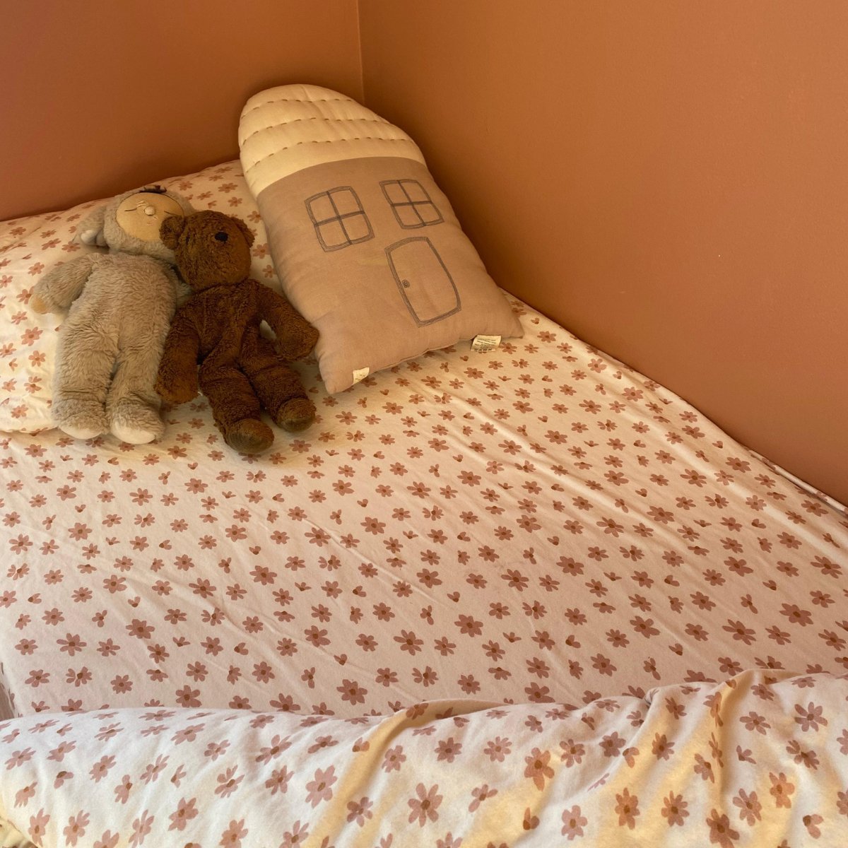 draps housse jersey bebe enfant fleuri rose