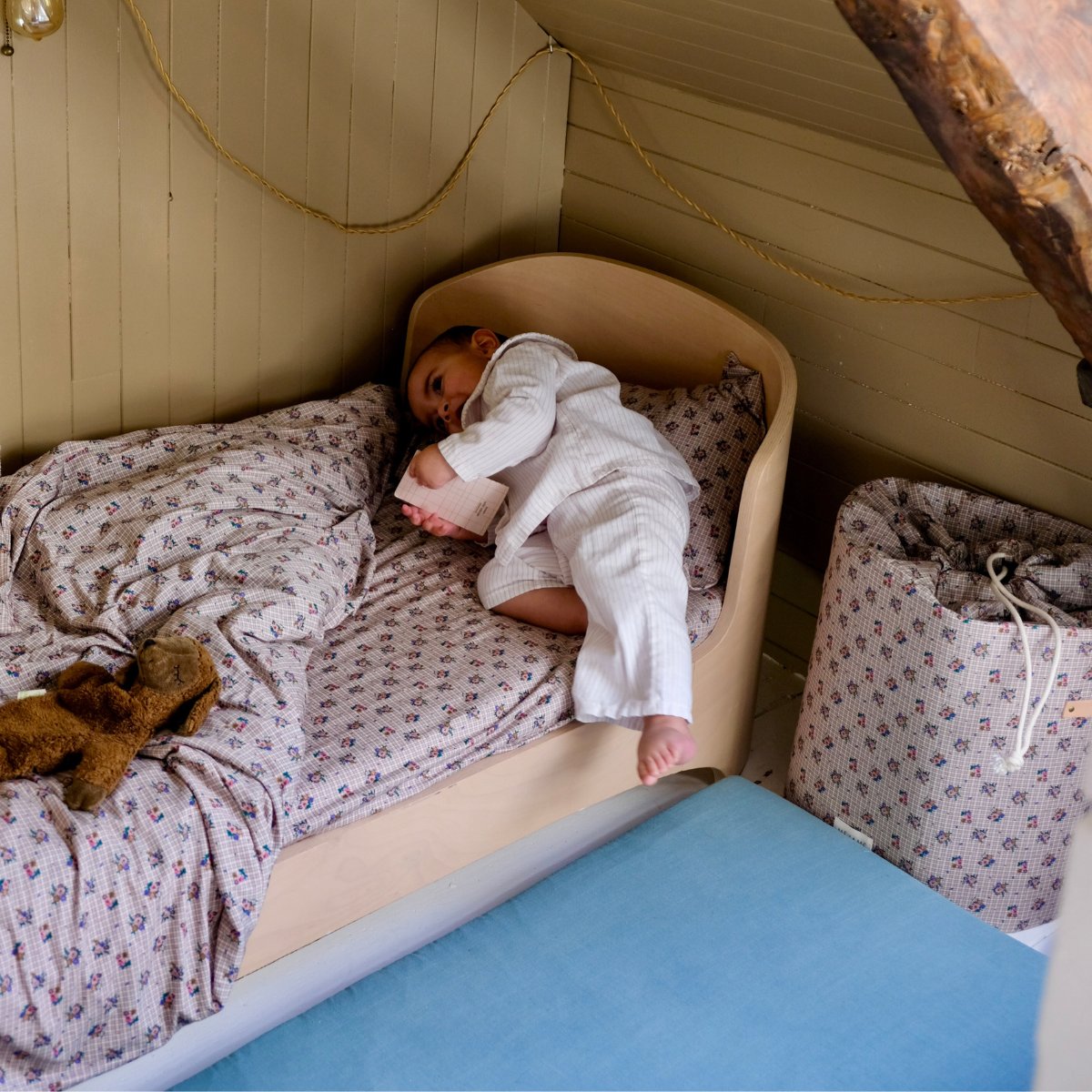 drap housse linge de lit enfant bébé jersey tout doux imprimé fleurs et carreaux