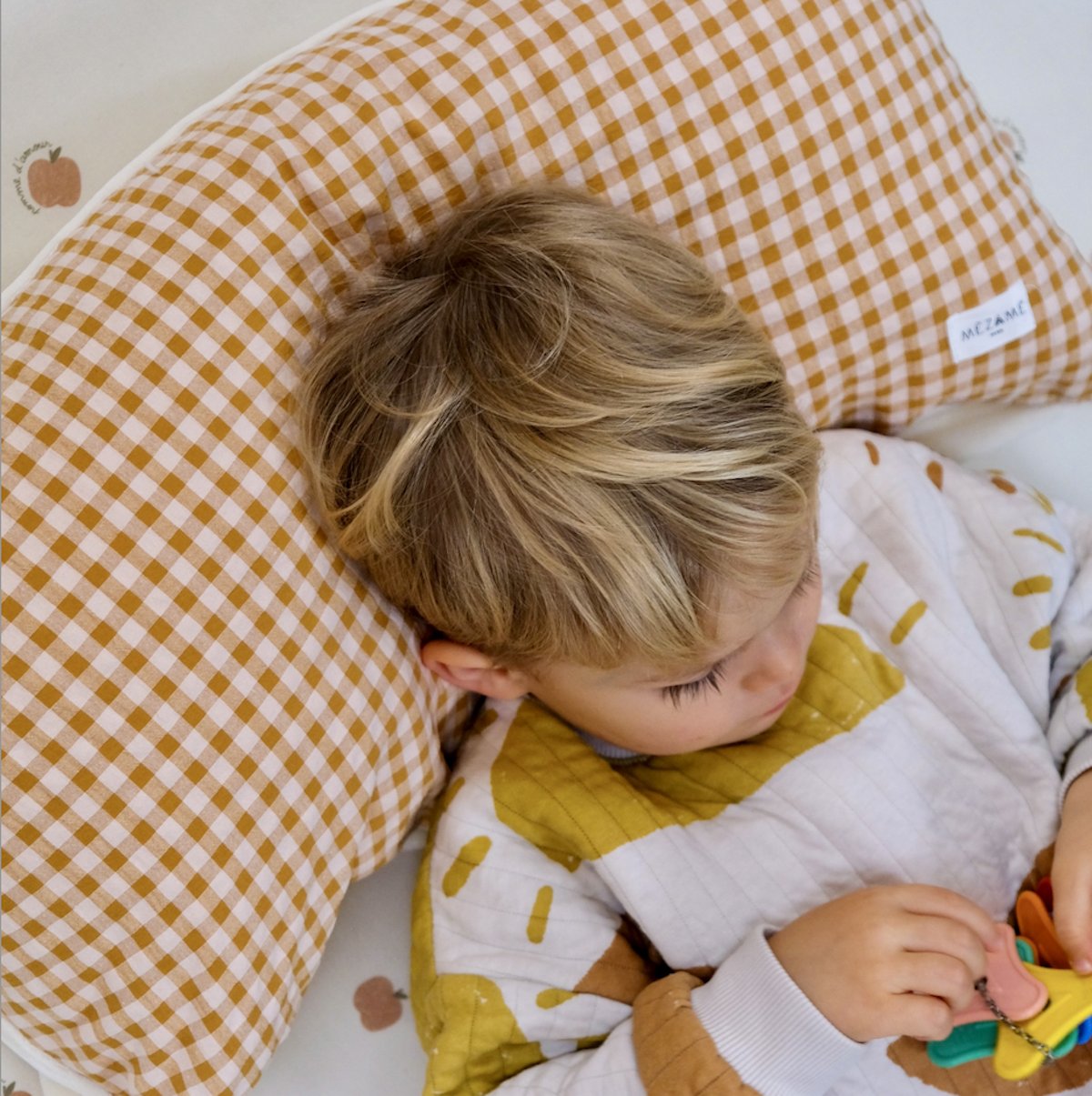 coussin tout doux bebe enfant parents vichy colori caramel 
