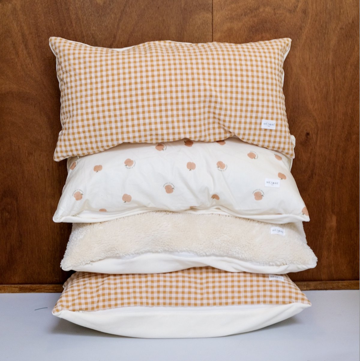 coussin tout doux bebe enfant parents vichy colori caramel et plus