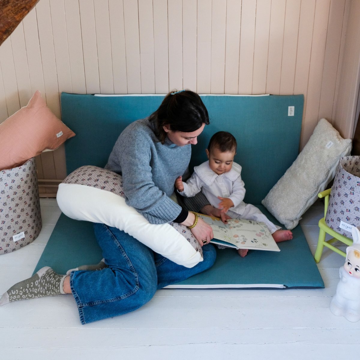 tapis d eveil  et jeux bebe enfant  uni vert baltique 