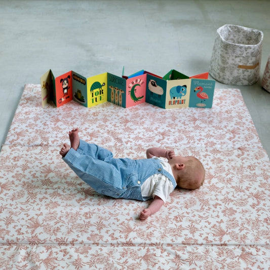 tapis d eveil motricite et jeux bebe enfant grand format XXL collaboration tartine&chocolat rose