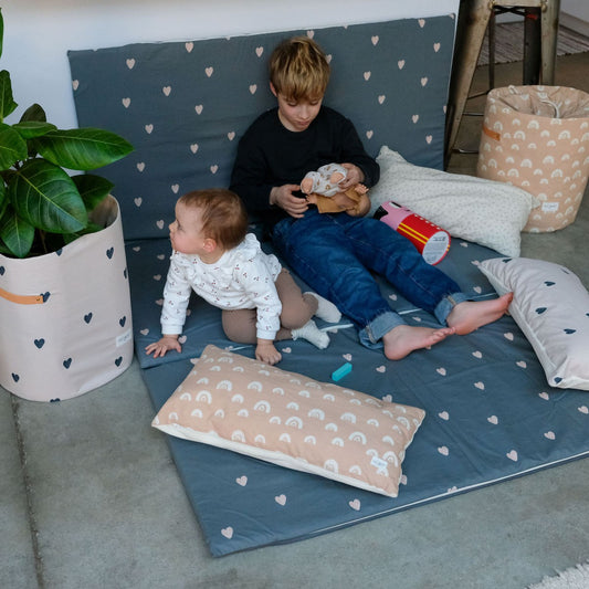 tapis de motricite et jeu motif coeur 