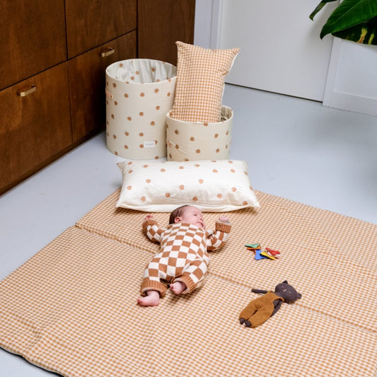 tapis d eveil  et jeux bebe enfant vichy colori caramel 