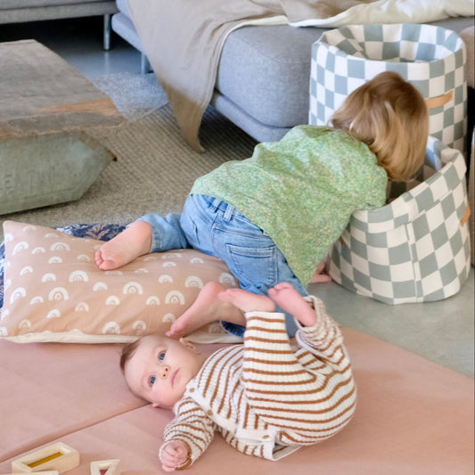 tapis d eveil  motricite et jeux bebe enfant  couleur uni rose 